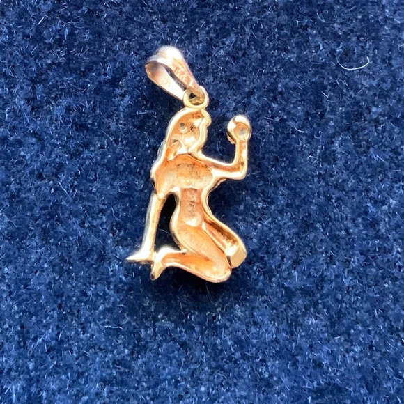 14 karat gold Virgo necklace - Picture 3 of 4